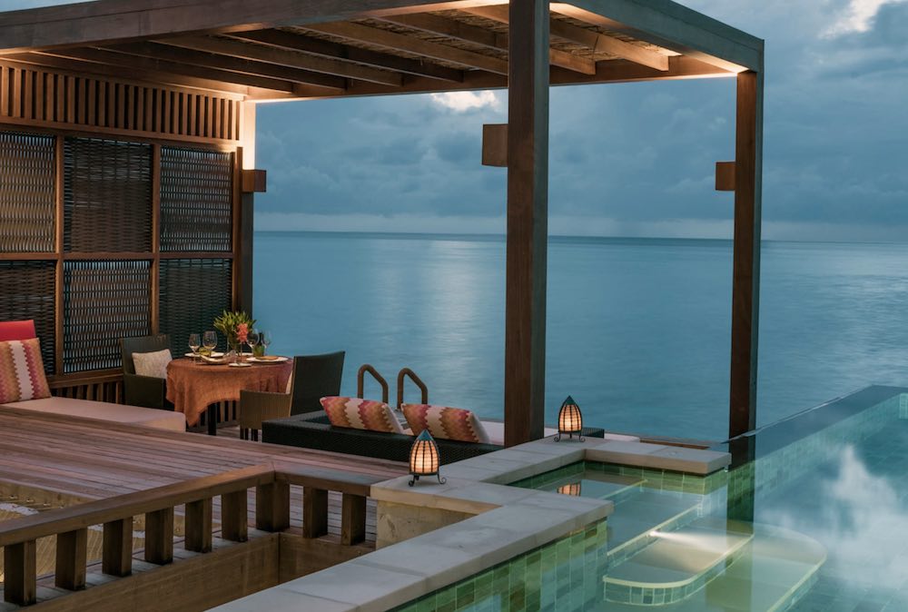 Sunset Beach Villa with Pool photo 9